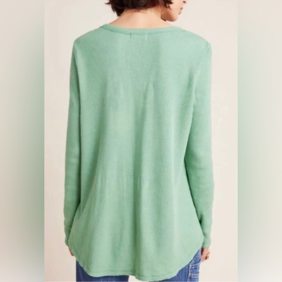 ANTHROPOLOGIE T.La GREEN NADIA CUT OUT THERMAL WAFFLE TUNIC TOP - Picture 2 of 4